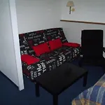 De La Hotel