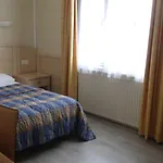 De La Hotel 3*
