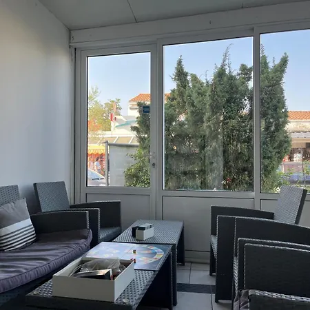 Ξενοδοχείο De La